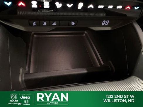 New 2026 Jeep Cherokee Laredo AWD/4WD image 38