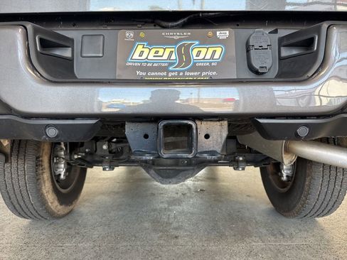 Used 2022 RAM 2500 Laramie AWD/4WD image 7