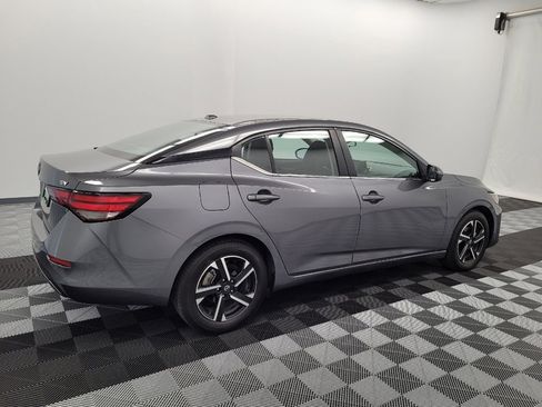 Used 2024 Nissan Sentra SV image 10