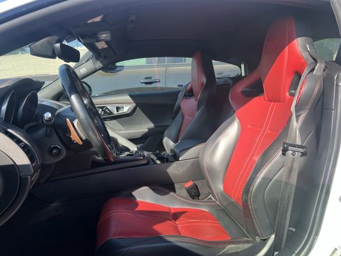 Used 2015 Jaguar F-TYPE R image 18