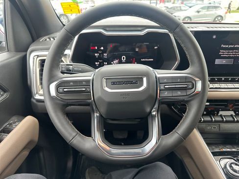 New 2026 GMC Canyon Denali AWD/4WD image 17