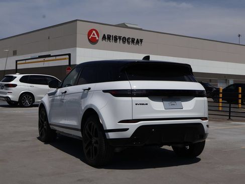 Certified 2026 Land Rover Range Rover Evoque Dynamic SE AWD/4WD image 5