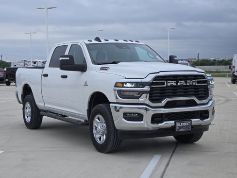 New 2026 RAM 2500 Tradesman AWD/4WD image 3
