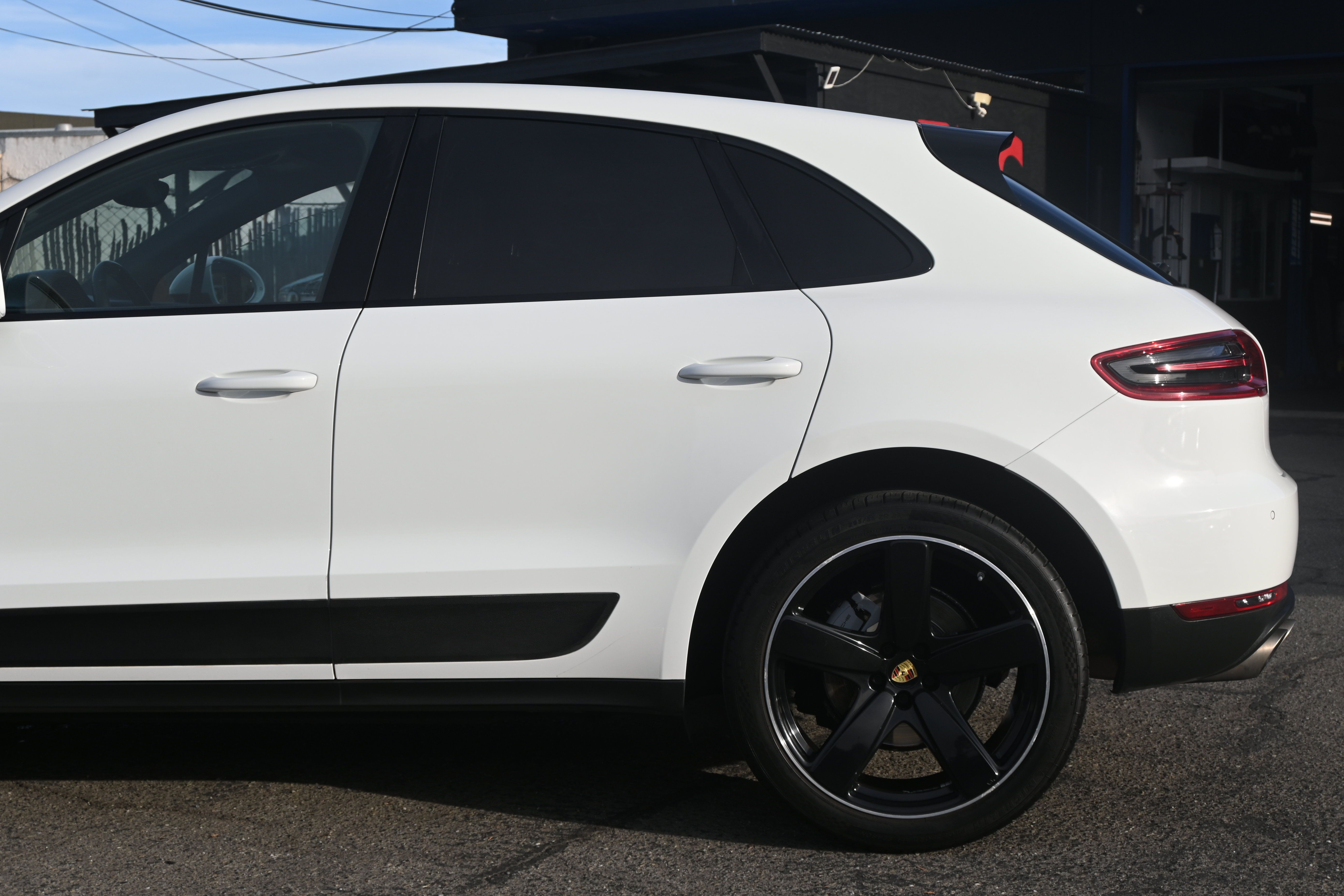 Used 2016 Porsche Macan S AWD/4WD image 10
