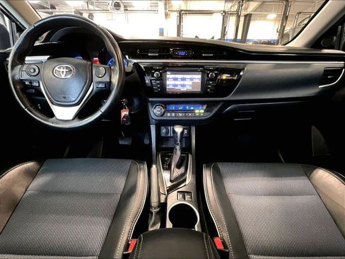 Used 2015 Toyota Corolla S FWD image 21