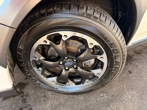 Used 2023 Subaru Crosstrek 2.0i image 37