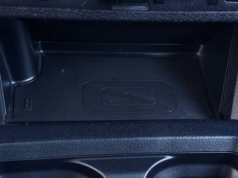 Used 2020 Toyota Tacoma TRD Off-Road AWD/4WD image 21