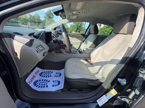 Used 2013 Chevrolet Volt Premium w/ Premium Trim Package image 7