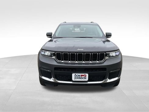 Used 2022 Jeep Grand Cherokee L Limited image 32