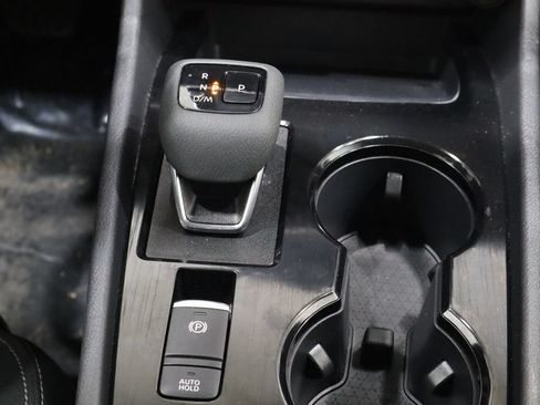 Used 2024 Nissan Rogue SV FWD image 37