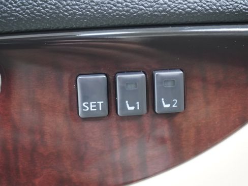 Used 2017 INFINITI QX50 2WD w/ Technology Package image 14