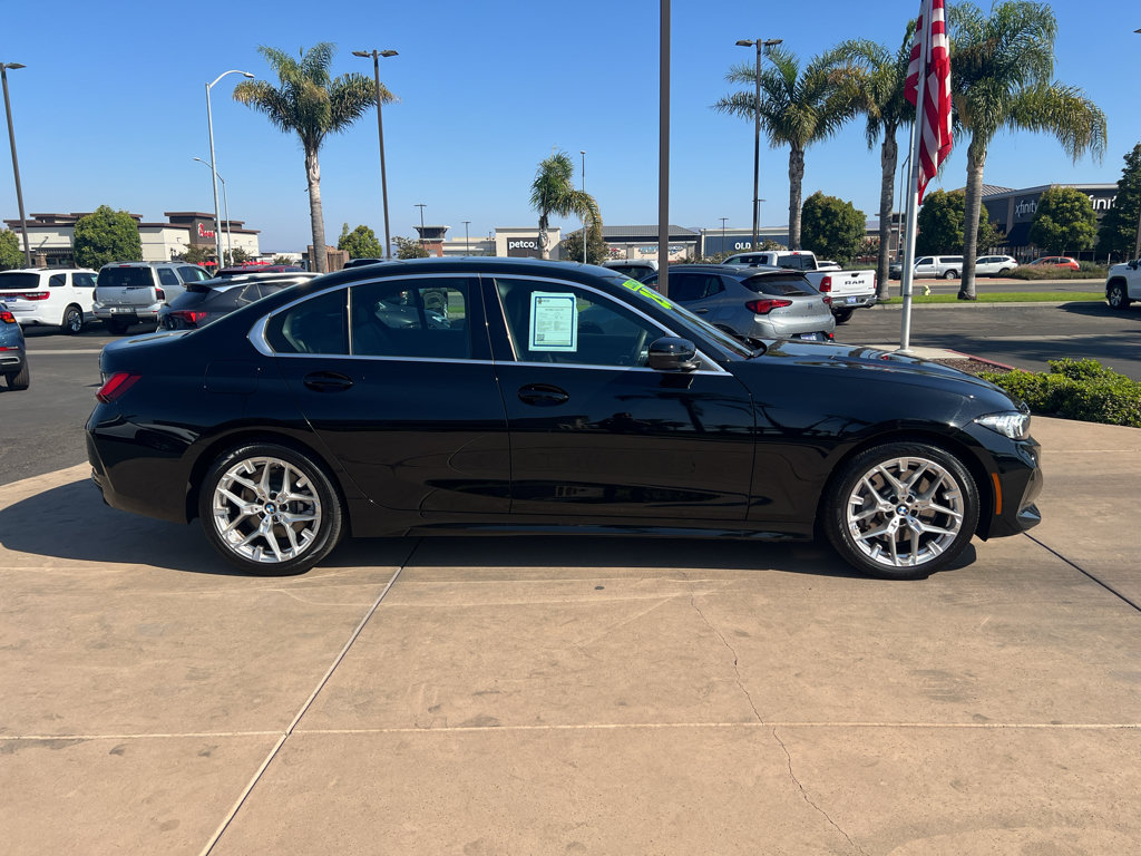 Used 2025 BMW 330i Sedan RWD image 4