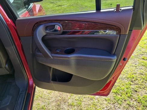 Used 2013 Buick Enclave Premium w/ Trailering Provision Package image 34