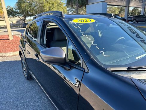 Used 2024 Subaru Crosstrek 2.0i Premium image 15