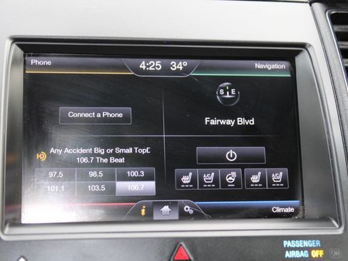 Used 2015 Ford Taurus SHO w/ Equipment Group 401A image 24