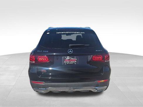 Used 2021 Mercedes-Benz GLC 300 4MATIC w/ Premium Package image 4