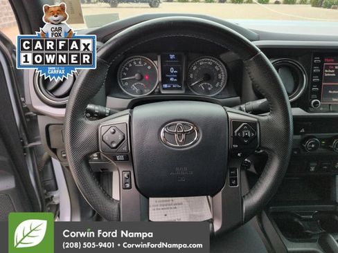 Used 2020 Toyota Tacoma TRD Off-Road AWD/4WD image 14