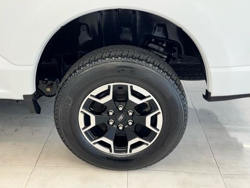 Used 2022 Ford F150 Lightning Pro AWD/4WD image 43