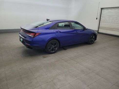 Used 2023 Hyundai Elantra SEL w/ Cargo Package FWD image 10