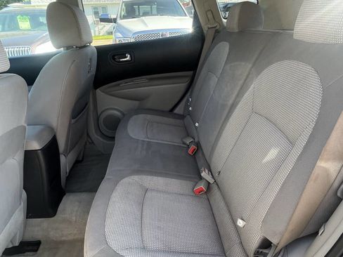 Used 2008 Nissan Rogue SL w/ Moonroof Pkg image 18
