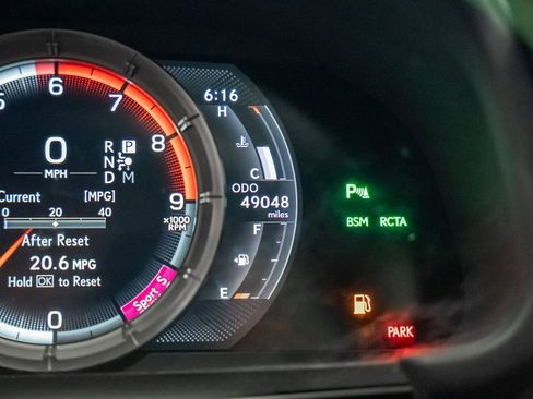 Used 2018 Lexus LC 500 Coupe image 43