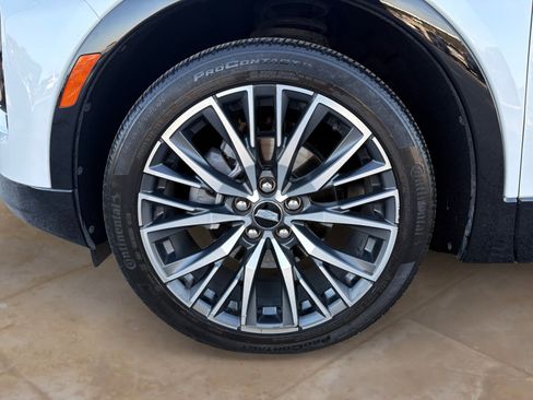 Used 2024 Cadillac XT4 Sport image 28