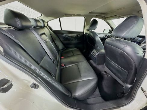 Used 2014 INFINITI Q50 Sport w/ Moonroof Package image 34