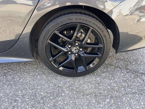 Used 2022 Honda Civic Sport image 10