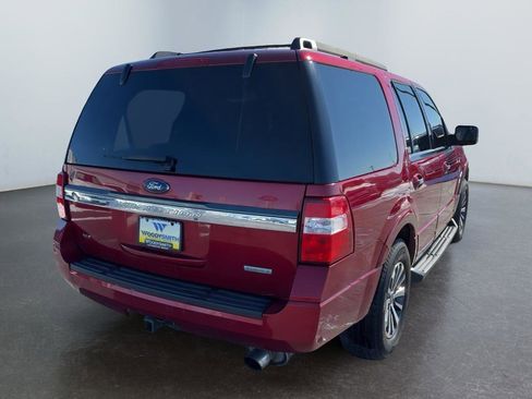 Used 2017 Ford Expedition XLT w/ Equipment Group 202A image 5