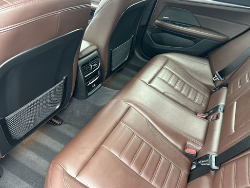 Used 2023 BMW i4 M50 w/ Premium Package image 10