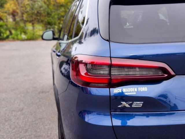 Used 2021 BMW X5 xDrive45e w/ Premium Package AWD/4WD image 9