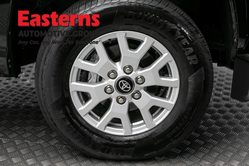 Used 2026 Toyota Tacoma SR5 AWD/4WD image 29