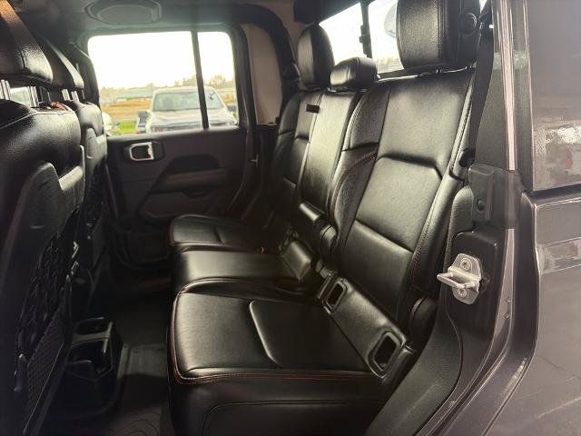 Used 2022 Jeep Gladiator Rubicon w/ LED Lighting Group AWD/4WD image 38