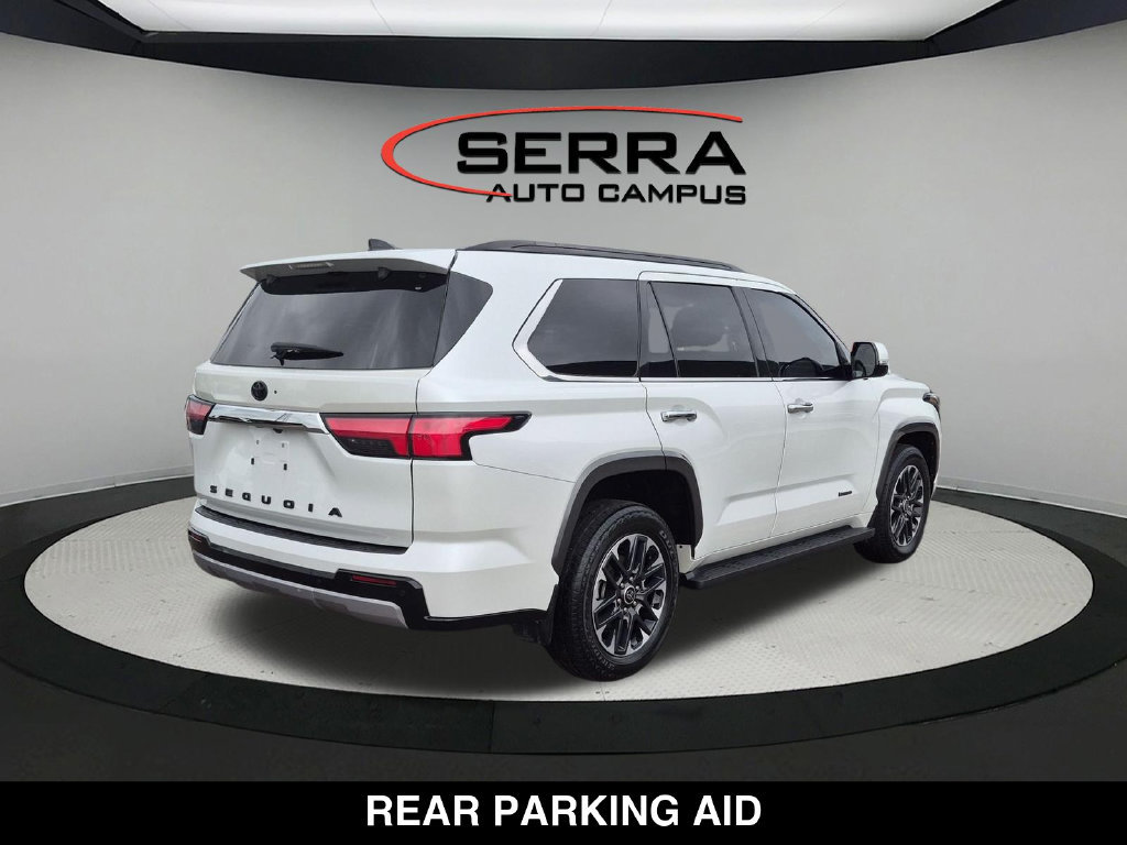 Used 2023 Toyota Sequoia Limited w/ Tow Technology Package AWD/4WD image 13