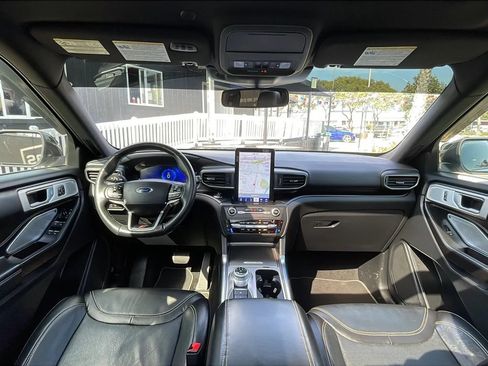 Used 2020 Ford Explorer ST w/ ST Street Pack AWD/4WD image 40