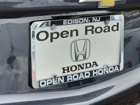 Used 2023 Chevrolet Equinox LT image 30