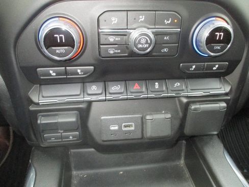 Used 2021 Chevrolet Silverado 1500 RST w/ Convenience Package II image 25