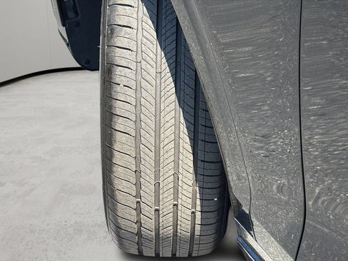 Certified 2026 Genesis GV70 2.5T AWD/4WD image 45
