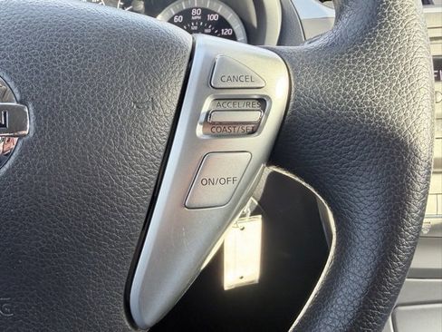 Used 2014 Nissan Sentra SV image 11