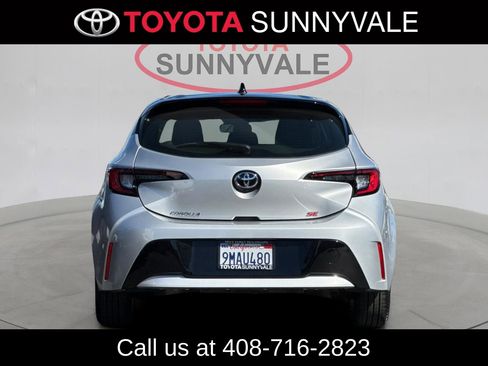 Used 2024 Toyota Corolla SE w/ SE Package image 9