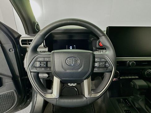 Used 2025 Toyota 4Runner TRD Sport Premium image 11