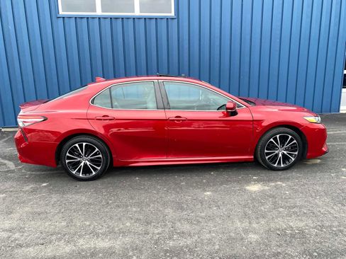 Used 2019 Toyota Camry SE w/ Audio Package image 15