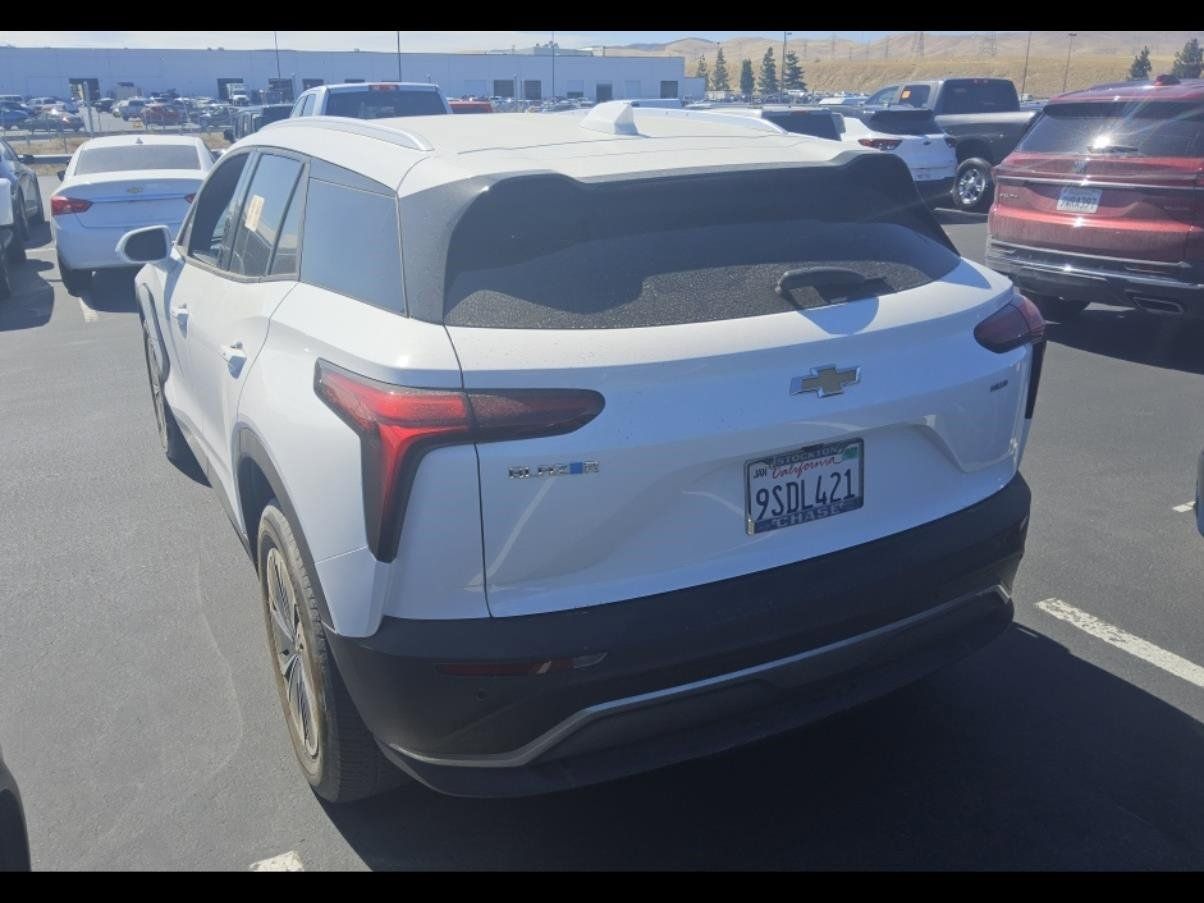 Used 2024 Chevrolet Blazer EV LT AWD/4WD image 7