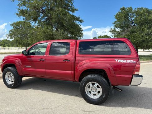 Used 2005 Toyota Tacoma PreRunner RWD image 16
