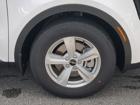 New 2026 Kia Sorento LX image 10