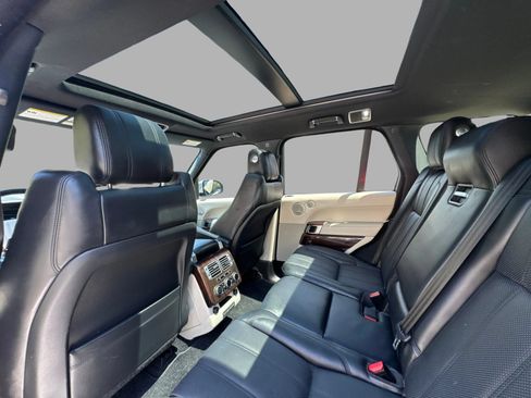 Used 2015 Land Rover Range Rover Supercharged AWD/4WD image 51