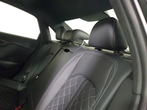 Used 2023 Audi S4 Premium Plus image 11