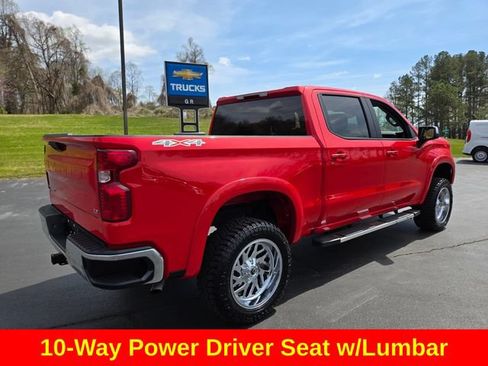 Used 2025 Chevrolet Silverado 1500 LT AWD/4WD image 9