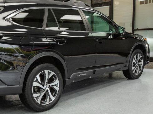 Used 2021 Subaru Outback Limited image 32