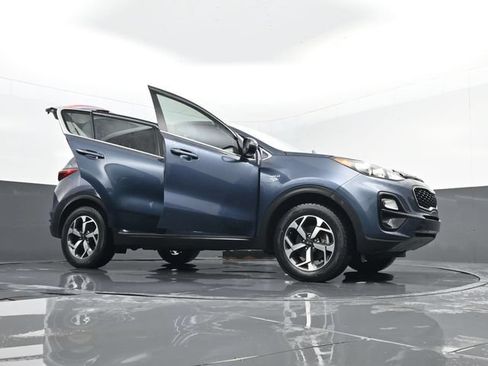 Used 2020 Kia Sportage LX w/ LX Popular Package AWD/4WD image 30
